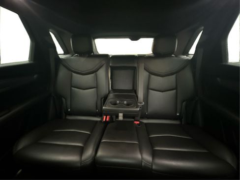 Used 2021 Cadillac XT5 Luxury AWD/4WD image 14