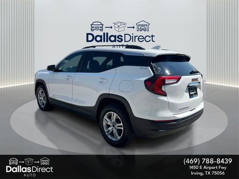 Used 2023 GMC Terrain SLE w/ Driver Convenience Package image 8