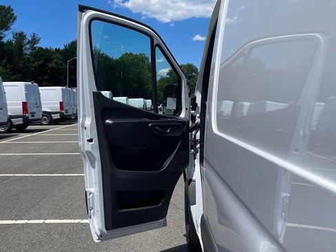 New 2026 Mercedes-Benz Sprinter 2500 image 13