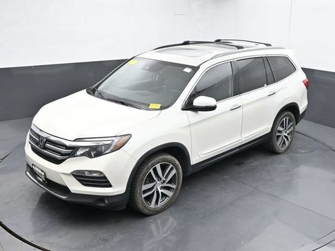 Used 2017 Honda Pilot Elite image 15
