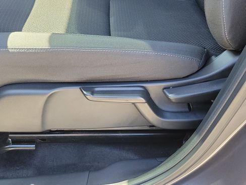 Used 2022 Honda HR-V EX image 19