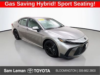 Used 2025 Toyota Camry SE