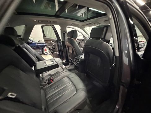 Used 2018 Audi Q5 2.0T Premium Plus w/ Premium Plus Package AWD/4WD image 28