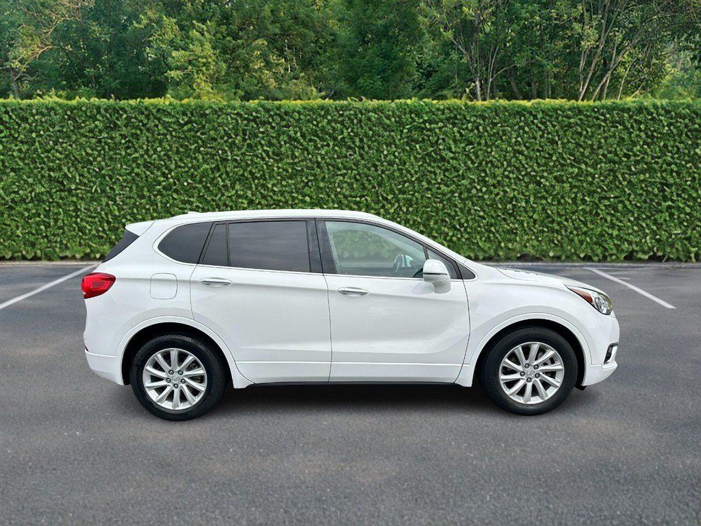 Used 2020 Buick Envision Essence FWD image 2