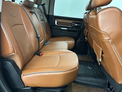 Used 2018 RAM 1500 Laramie Longhorn w/ Convenience Group image 40