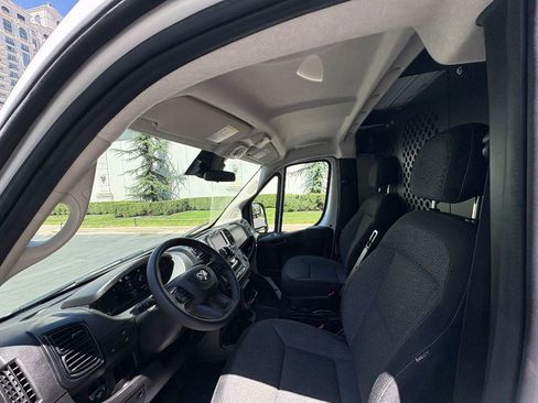Used 2023 RAM ProMaster 2500 image 14