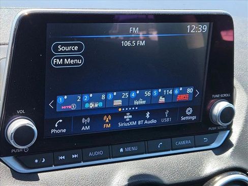 Used 2024 Nissan Sentra SV FWD image 12