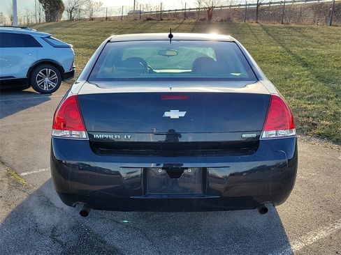 Used 2014 Chevrolet Impala LT w/ LT Sunroof Package image 7