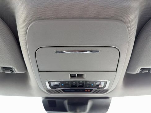 Used 2023 Ford F250 Lariat w/ Sport Appearance Package image 22