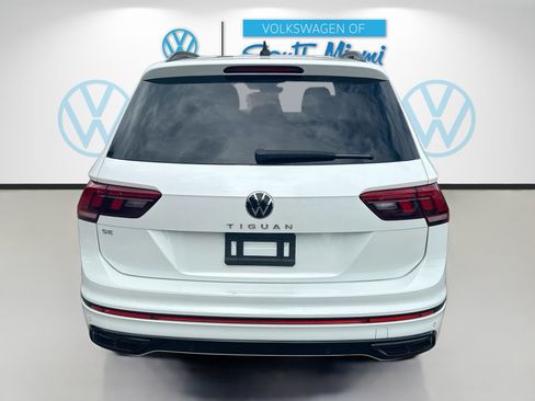 Certified 2023 Volkswagen Tiguan SE R-Line FWD image 6
