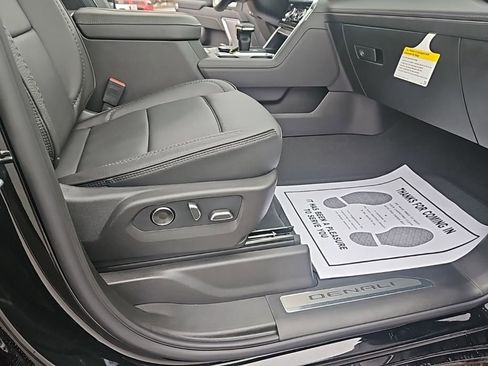 New 2026 GMC Sierra 1500 Denali image 23