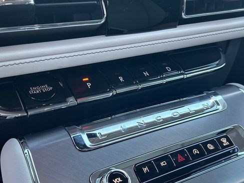New 2026 Lincoln Aviator AWD image 31