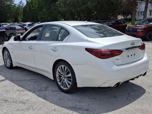 Used 2019 INFINITI Q50 Luxe w/ Essential Package (3.0T Luxe) AWD/4WD image 4