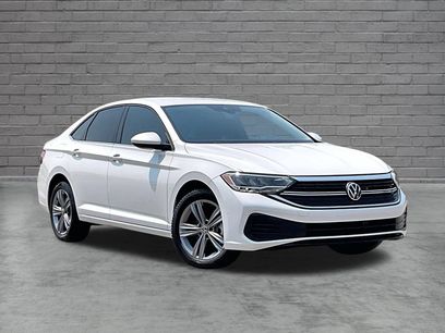 Used 2024 Volkswagen Jetta SE