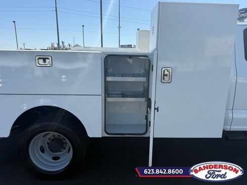 Used 2024 Ford F550 2WD SuperCab Super Duty image 8