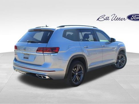 Used 2021 Volkswagen Atlas SE w/ Panoramic Sunroof Package image 5