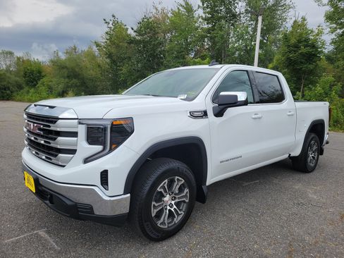 New 2026 GMC Sierra 1500 SLE w/ Preferred Package image 1
