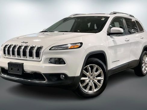 Used 2016 Jeep Cherokee Limited image 2