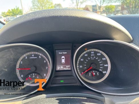 Used 2016 Hyundai Santa Fe Sport image 15