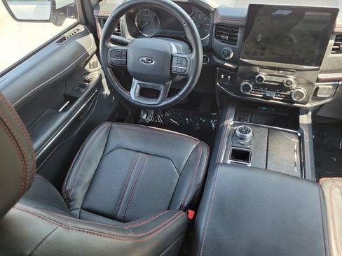 Certified 2023 Ford Expedition Limited RWD image 15