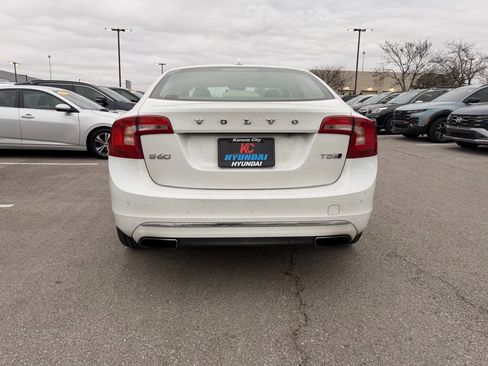 Used 2016 Volvo S60 T5 Premier w/ Climate Package image 4