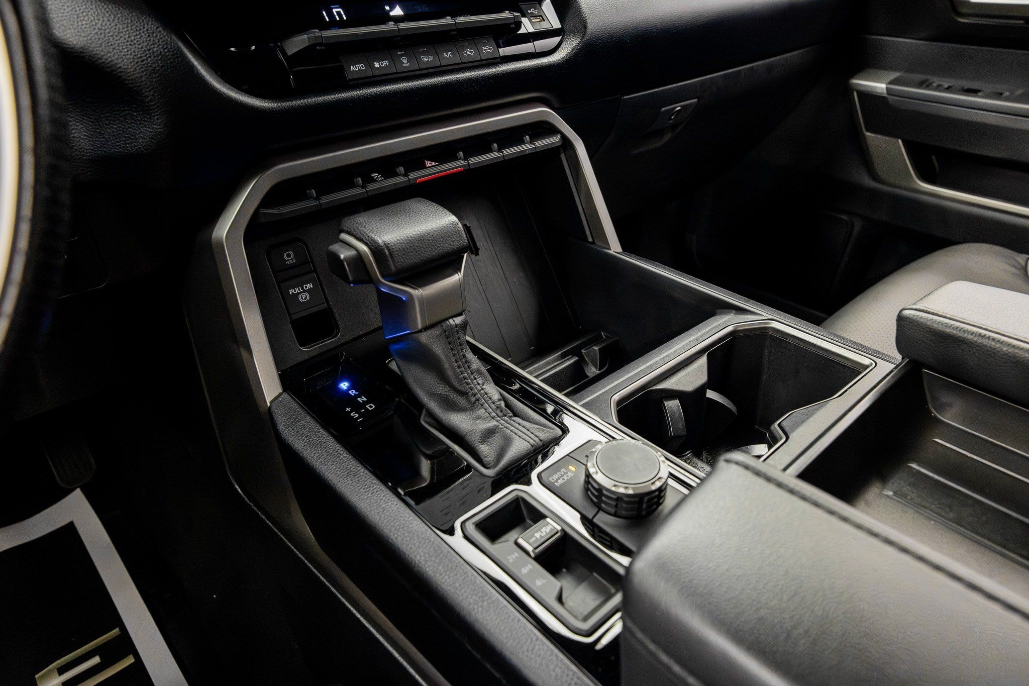 Used 2023 Toyota Tundra SR5 AWD/4WD image 46