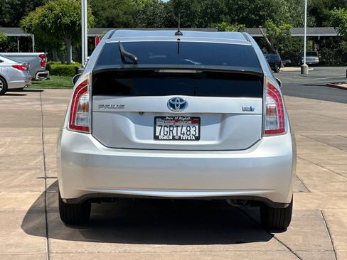 Used 2014 Toyota Prius Three FWD image 5
