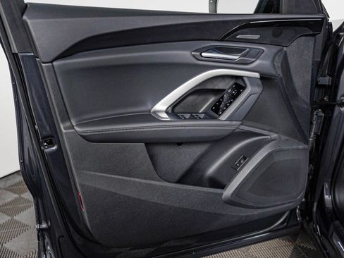 Certified 2025 Audi Q5 Premium w/ Premium Plus AWD/4WD image 26
