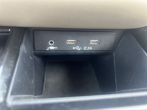 Used 2021 Subaru Outback Limited w/ Popular Package #2 AWD/4WD image 30