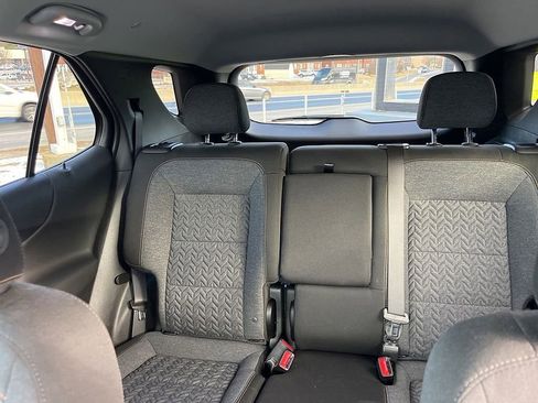 Used 2024 Chevrolet Equinox LT image 46