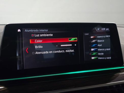 Used 2019 BMW 530e w/ Convenience Package image 21