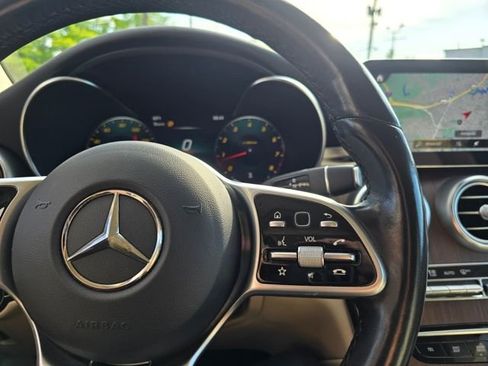 Used 2022 Mercedes-Benz GLC 300 4MATIC image 19