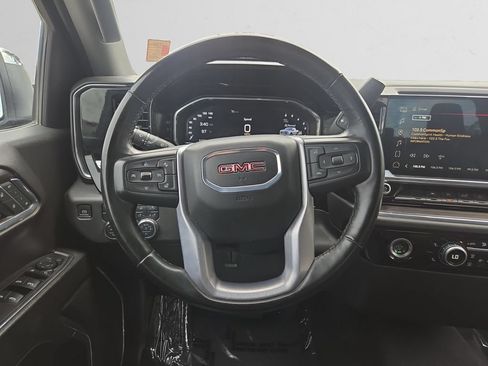 Used 2024 GMC Sierra 1500 SLT AWD/4WD image 13