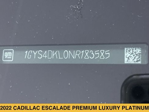 Certified 2022 Cadillac Escalade Premium Luxury Platinum AWD/4WD image 18