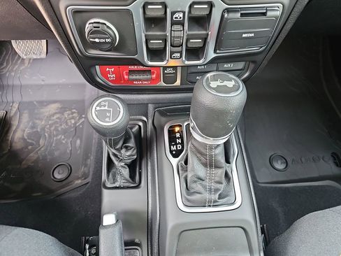 New 2026 Jeep Wrangler Unlimited Sport AWD/4WD image 27