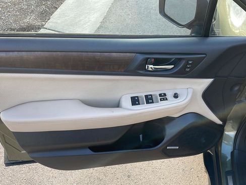 Used 2015 Subaru Outback 2.5i Limited image 17