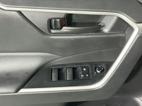 Used 2024 Toyota RAV4 LE FWD image 14