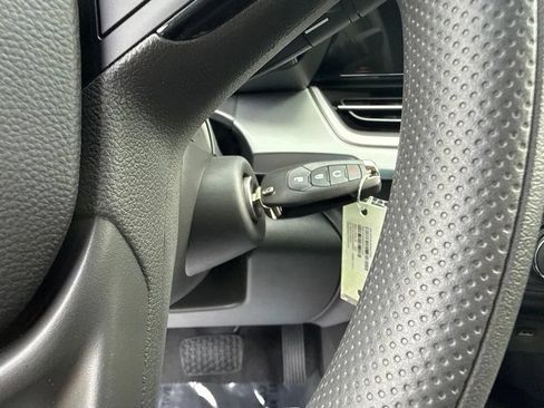 New 2026 Chevrolet Trax LS w/ LS Convenience Package FWD image 20