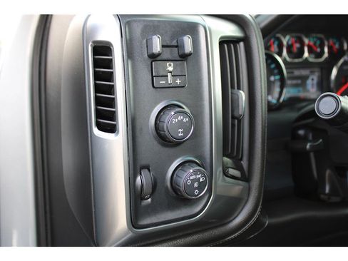 Used 2018 Chevrolet Silverado 3500 LTZ w/ Duramax Plus Package image 16