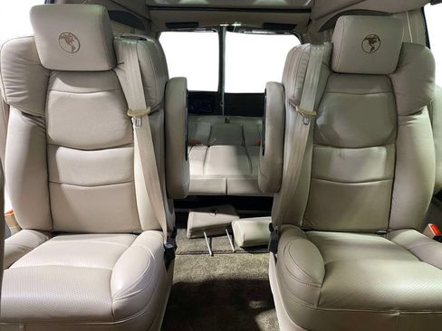 Used 2024 GMC Savana 2500 w/ Driver Convenience Package RWD image 16