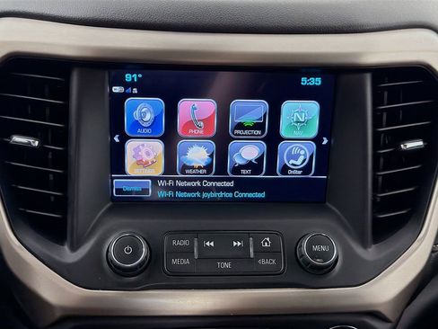 Used 2019 GMC Acadia Denali w/ Technology Package AWD/4WD image 13