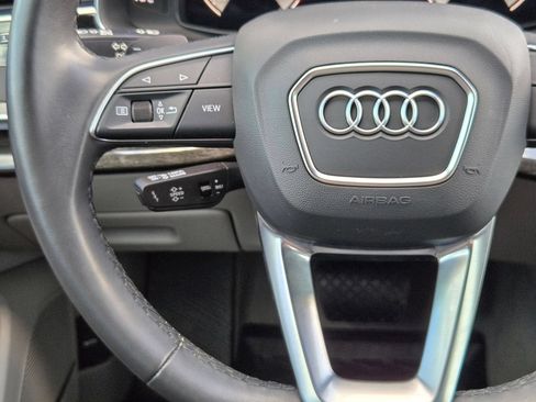Used 2022 Audi Q7 3.0T Premium Plus AWD/4WD image 42