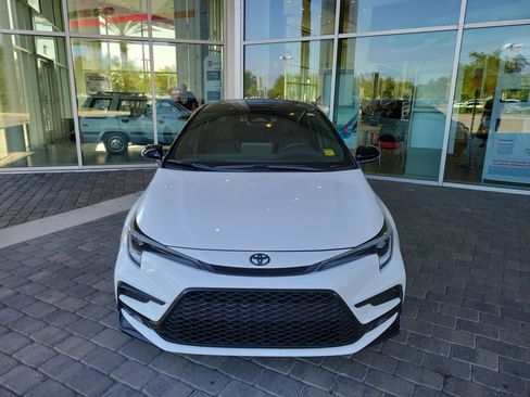 Used 2026 Toyota Corolla XSE image 9