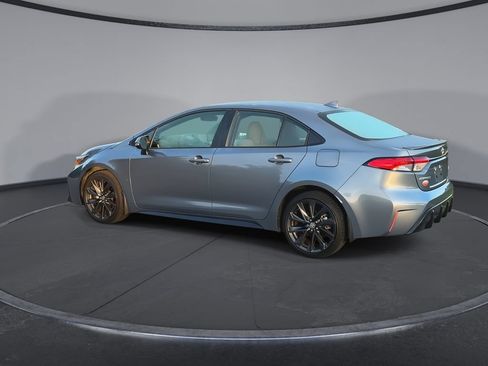 Certified 2024 Toyota Corolla SE FWD image 6