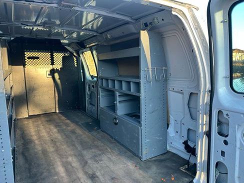 Used 2014 Ford E-150 and Econoline 150 image 18