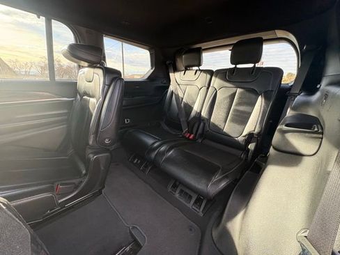 Used 2024 Jeep Grand Cherokee L Limited w/ Luxury Tech Group II image 11