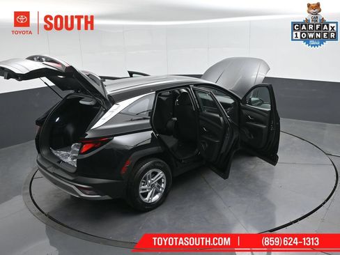 Used 2025 Hyundai Tucson SE AWD/4WD image 50