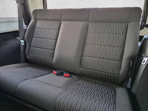 Used 2011 Jeep Wrangler Sport AWD/4WD image 16