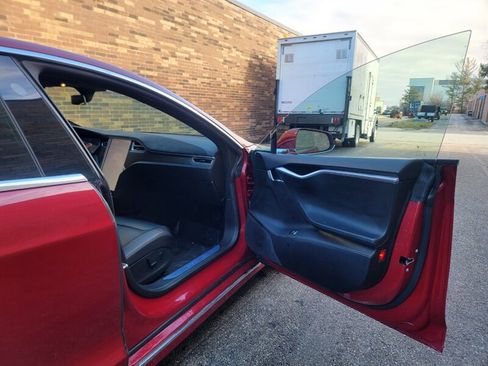 Used 2017 Tesla Model S 90D image 25
