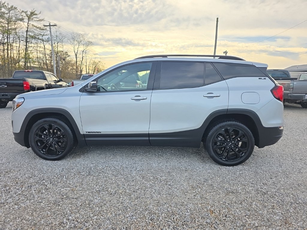 Used 2021 GMC Terrain SLE w/ Elevation Edition AWD/4WD image 8